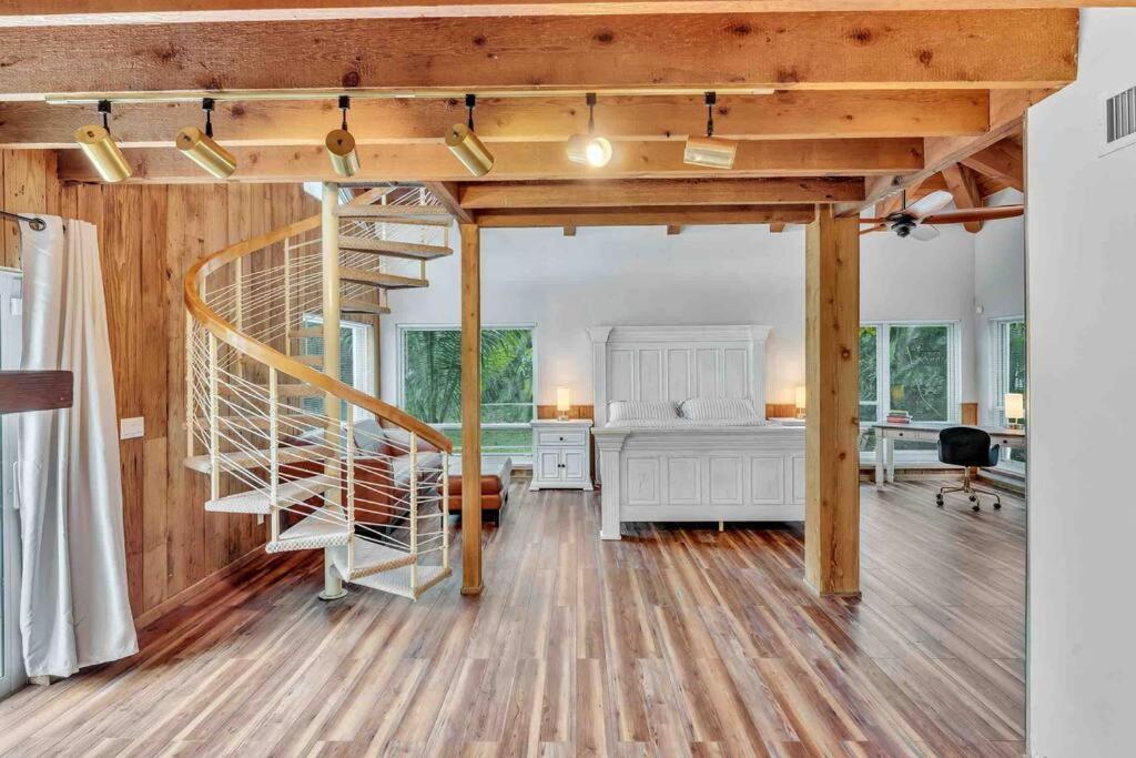 Вілла Rare Hidden Getaway Heated Pool 1.5 Acres! Sleeps 16 Форт-Лодердейл Екстер'єр фото